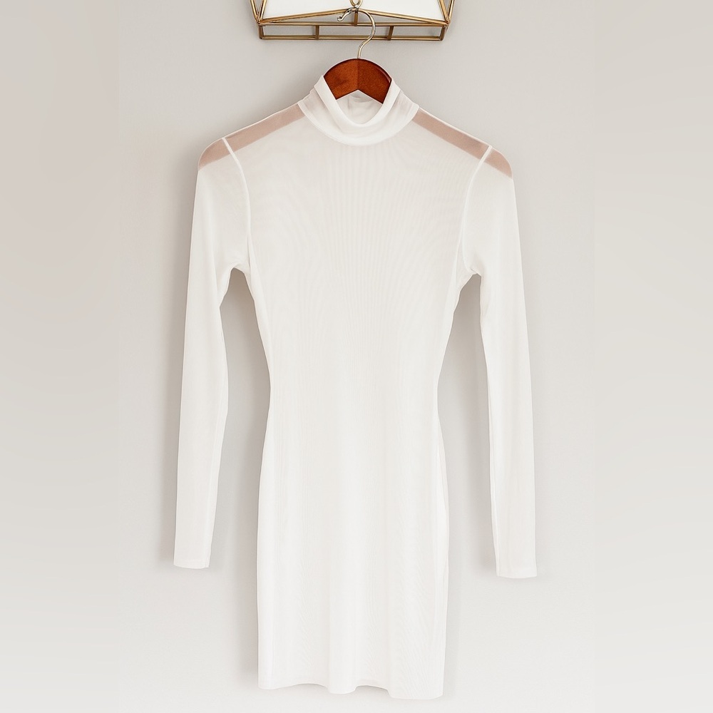 XS, Bodies of Water Coverup - White | Long Sleeve | NWT | Fashion Nova - Picture 2 of 6